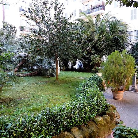 Apartamento Domus Dino Roma Exterior foto